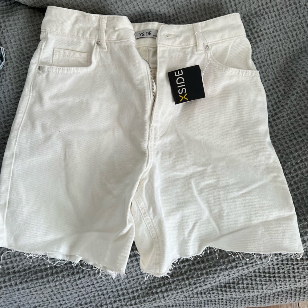 White shorts from XSide
